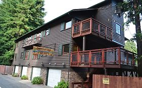 Guerneville Lodge